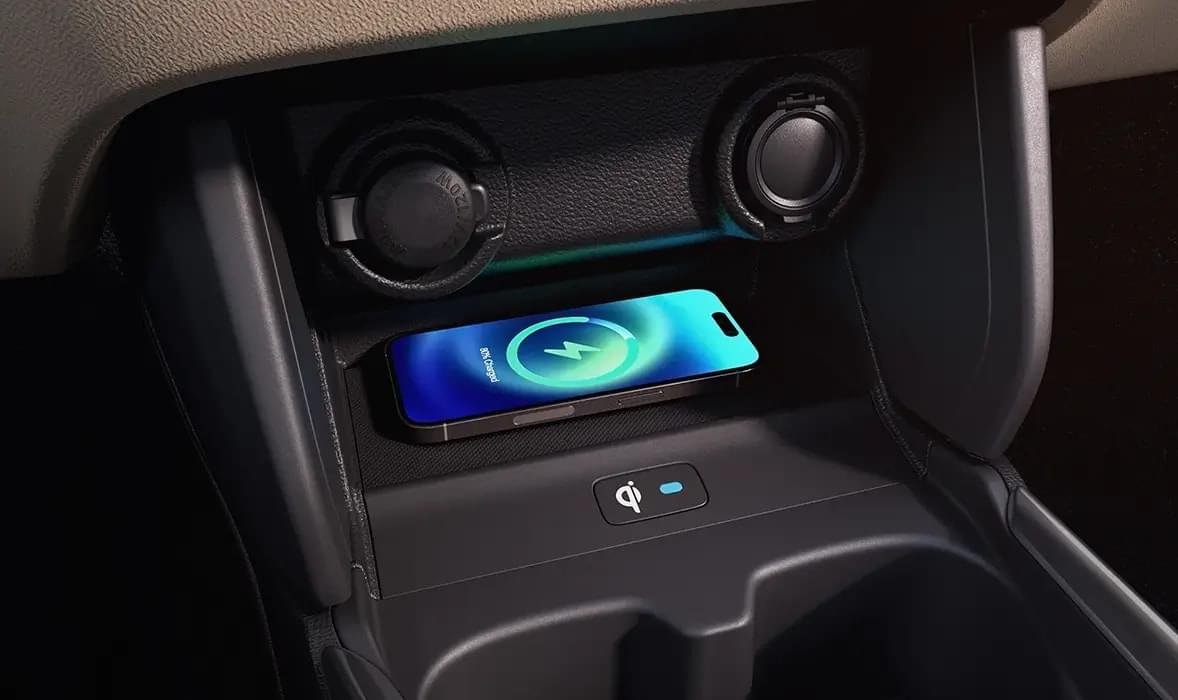 Maruti Dzire Wireless Charging