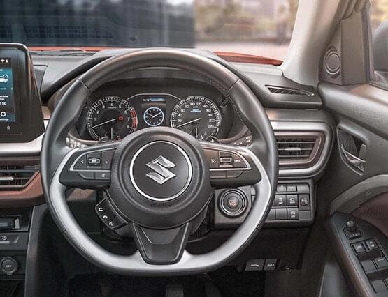 Maruti Brezza sreering wheel